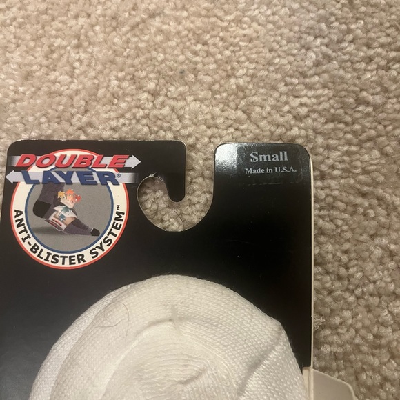 Wrightsock cool mesh sock Sz sm Qtr length wmn Sz 6 and under nwt - Picture 3 of 3